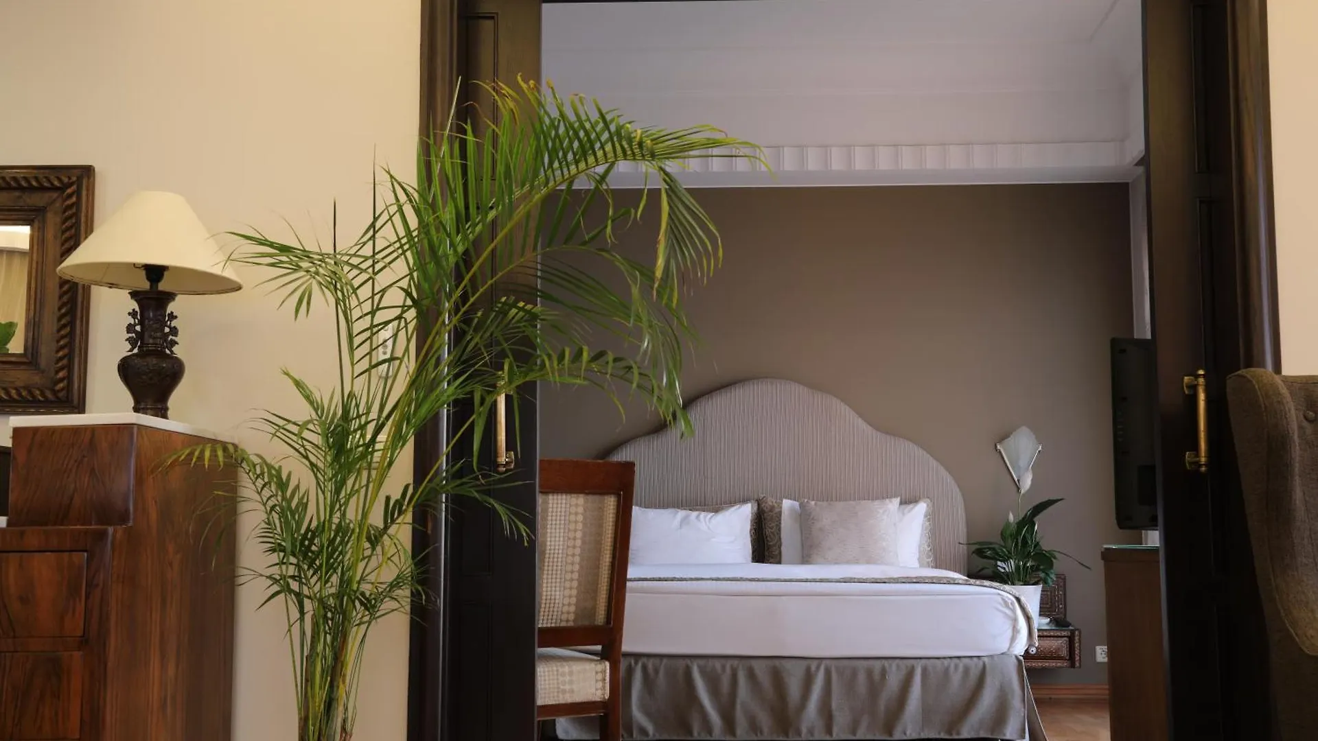 Warwick Palm Beach Hotel Beyrut Lübnan