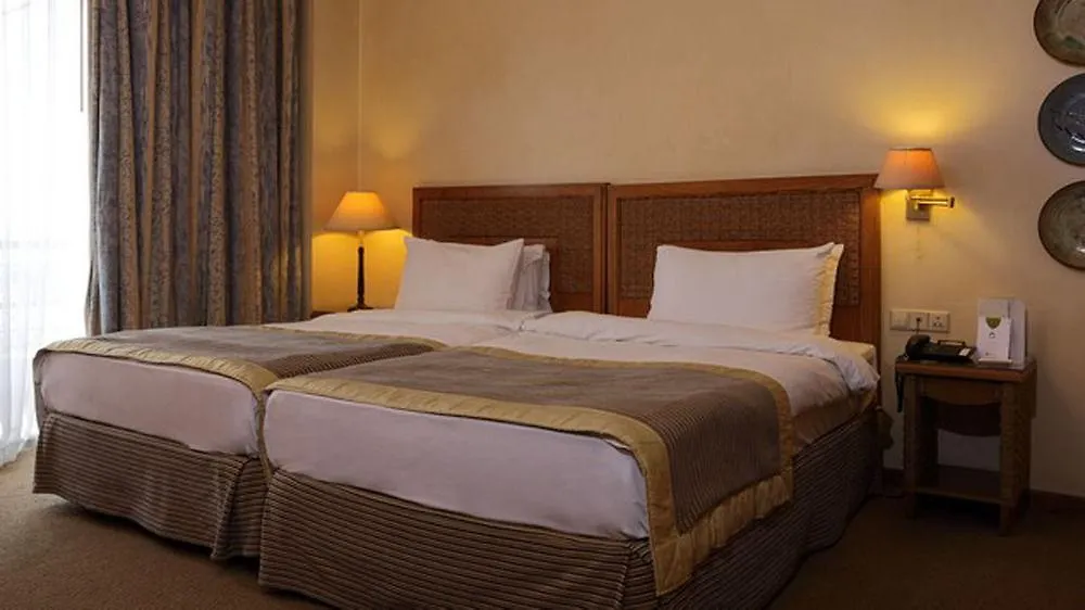 Warwick Palm Beach Hotel Beyrut