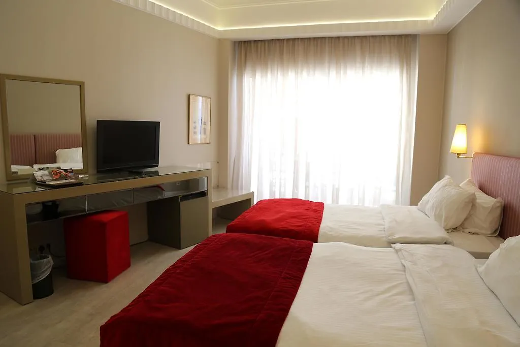 Warwick Palm Beach Hotel Beyrut Lübnan